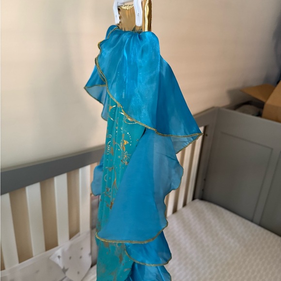 OFFICIAL 2024 Disney Jasmine Costume for Kids – Aladdin - Picture 13 of 14